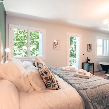 Les Suites De L'Etang Cucuron Luaran gambar